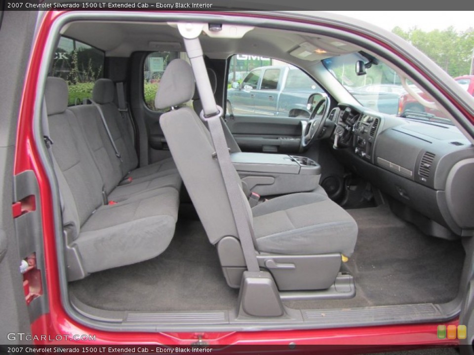 Ebony Black Interior Photo for the 2007 Chevrolet Silverado 1500 LT Extended Cab #52121005