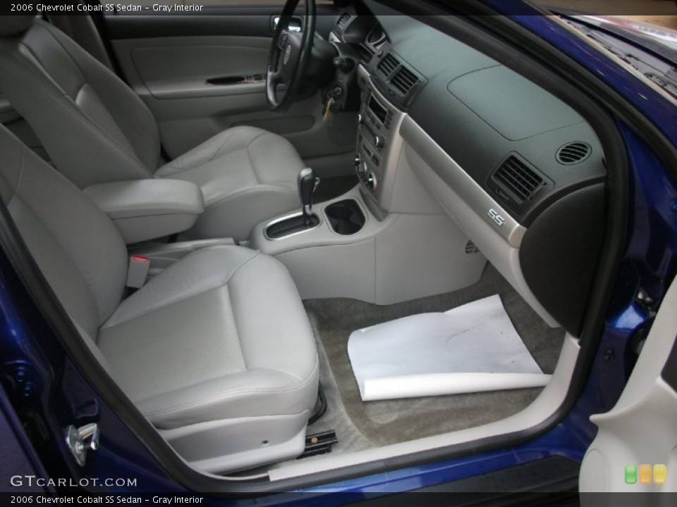 Gray Interior Photo for the 2006 Chevrolet Cobalt SS Sedan #52122250