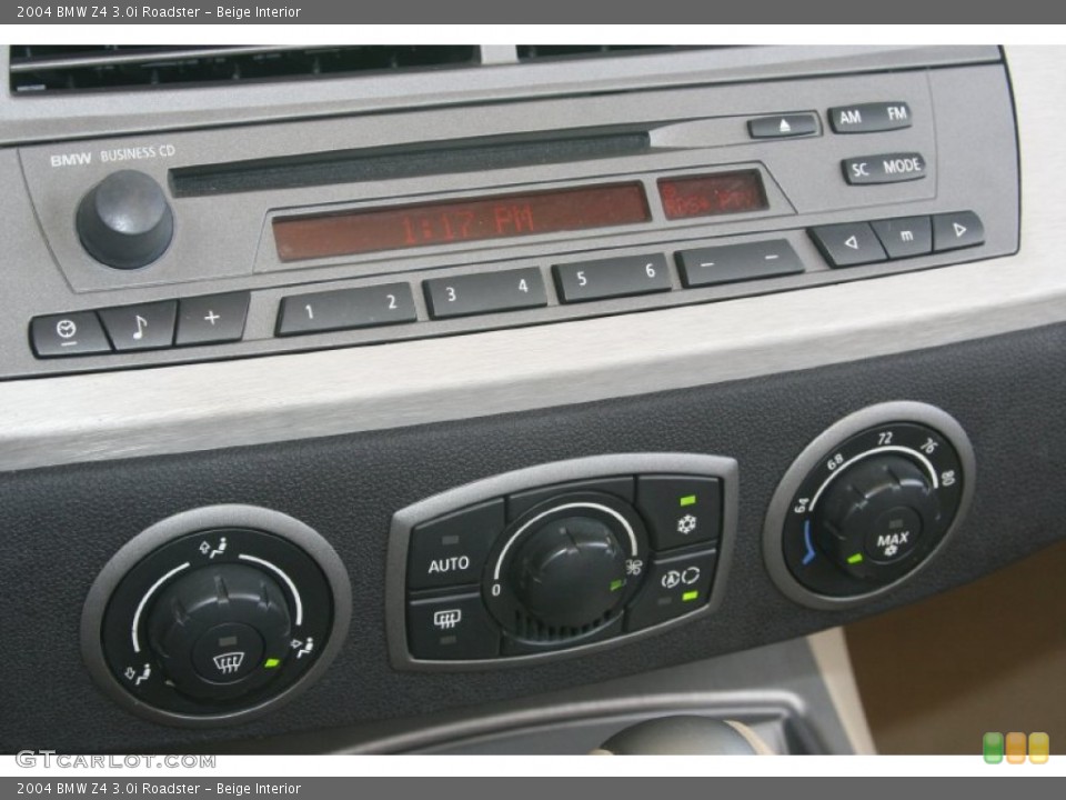 Beige Interior Controls for the 2004 BMW Z4 3.0i Roadster #52128838