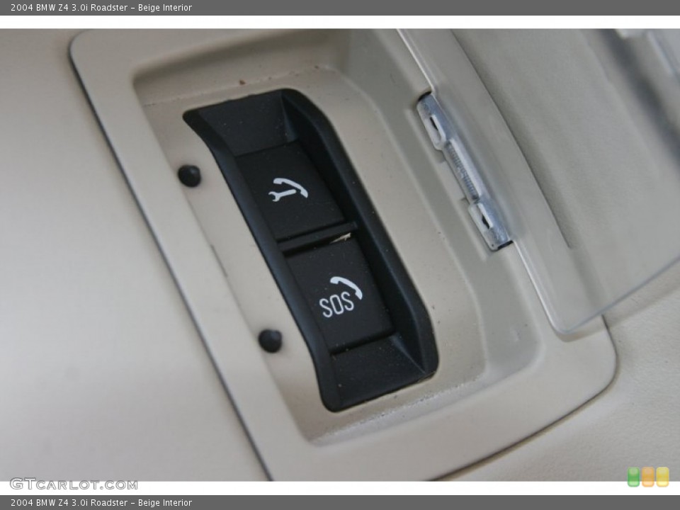 Beige Interior Controls for the 2004 BMW Z4 3.0i Roadster #52128940