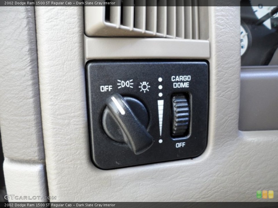 Dark Slate Gray Interior Controls for the 2002 Dodge Ram 1500 ST Regular Cab #52130092