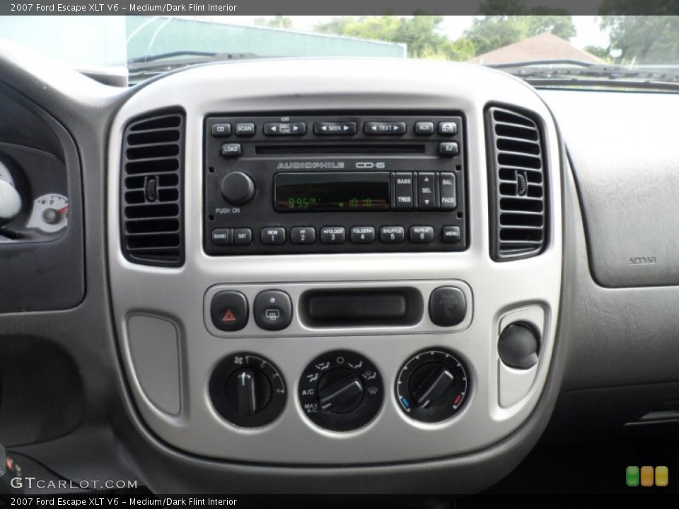 Medium/Dark Flint Interior Controls for the 2007 Ford Escape XLT V6 #52131301