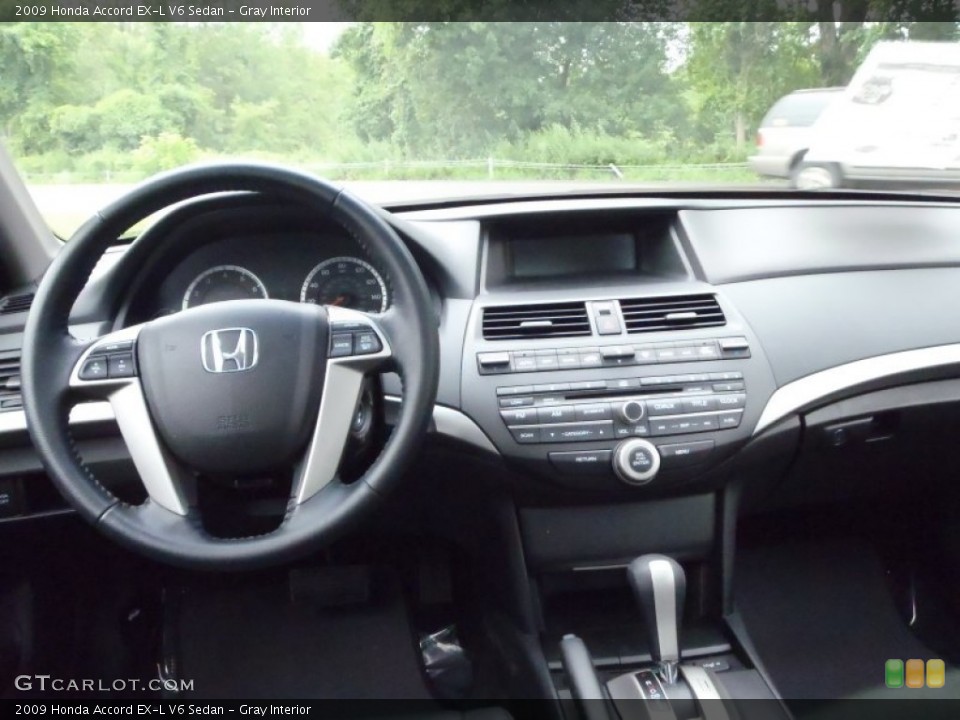 Gray Interior Dashboard for the 2009 Honda Accord EX-L V6 Sedan #52132228