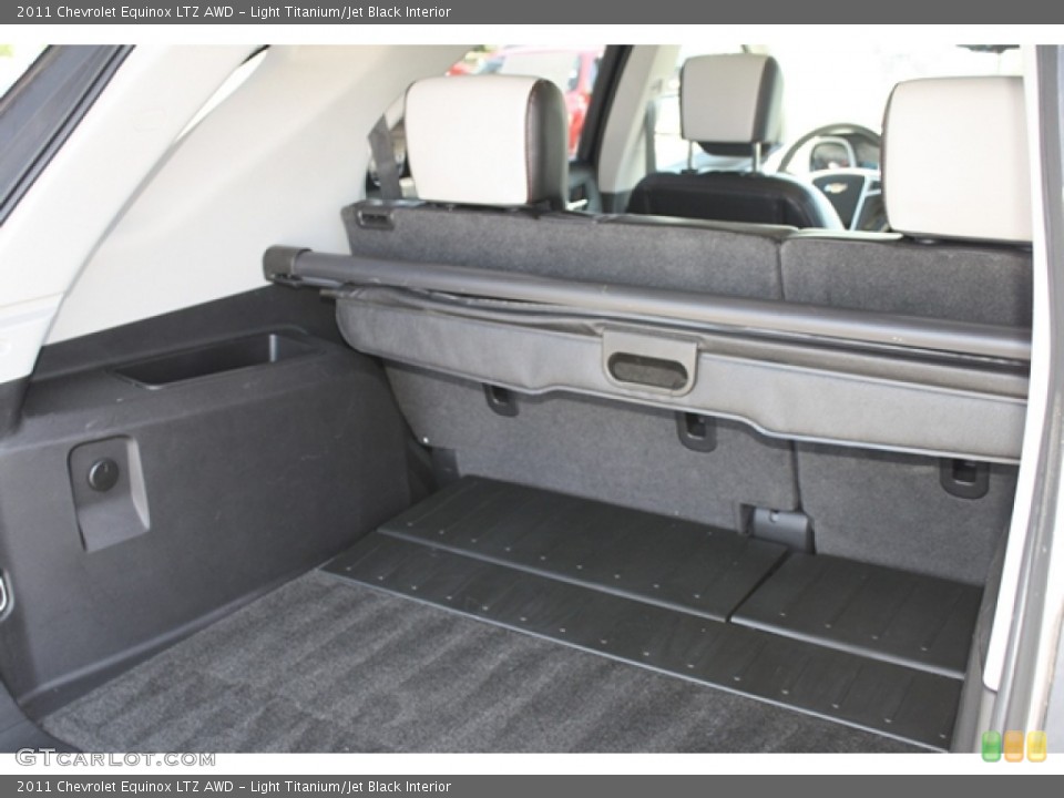Light Titanium/Jet Black Interior Trunk for the 2011 Chevrolet Equinox LTZ AWD #52133266