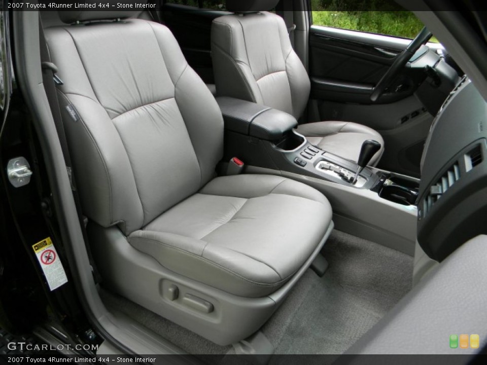 Stone Interior Photo for the 2007 Toyota 4Runner Limited 4x4 #52135132