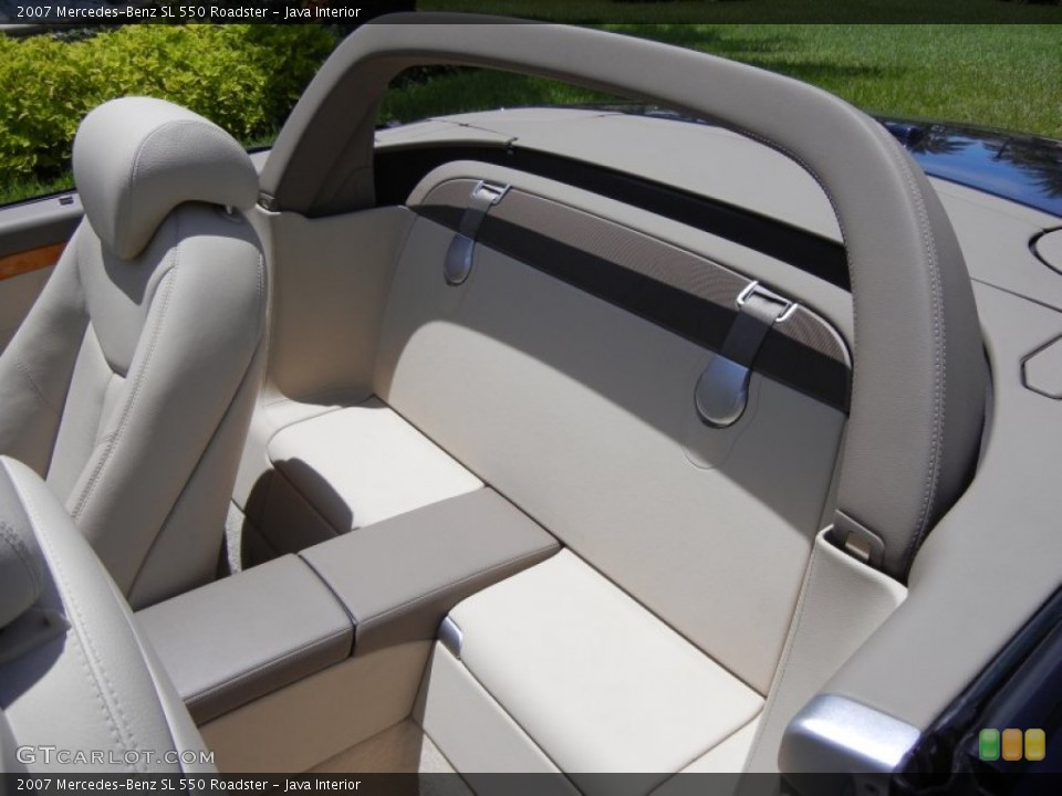 Java Interior Photo for the 2007 Mercedes-Benz SL 550 Roadster #52136800