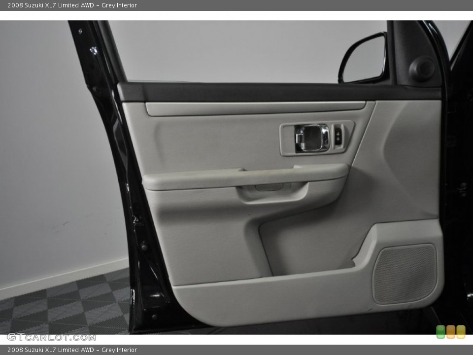 Grey Interior Door Panel for the 2008 Suzuki XL7 Limited AWD #52137163