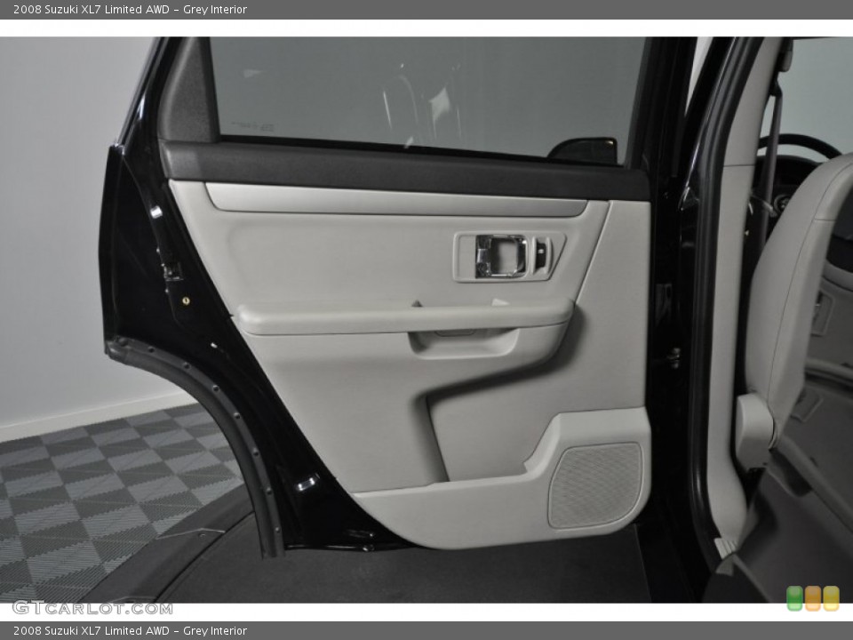 Grey Interior Door Panel for the 2008 Suzuki XL7 Limited AWD #52137250