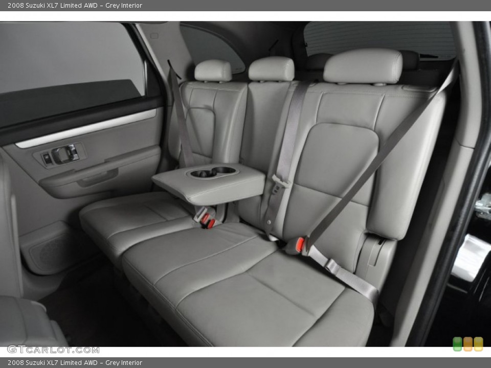 Grey Interior Photo for the 2008 Suzuki XL7 Limited AWD #52137301