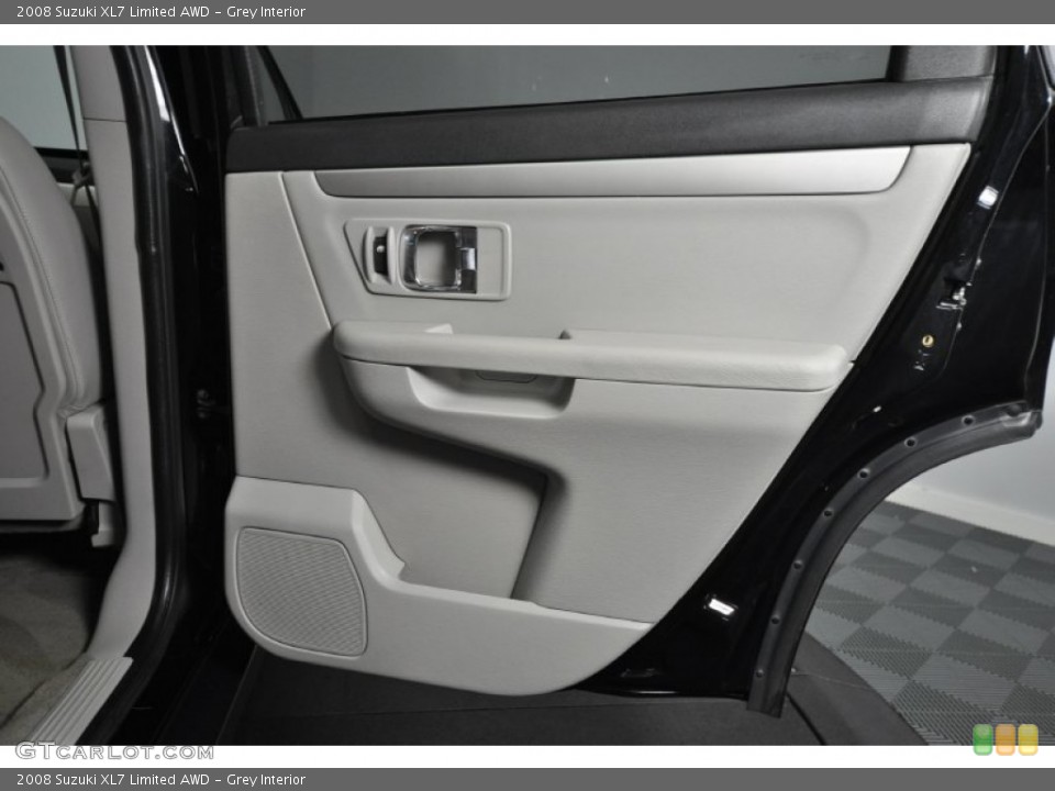 Grey Interior Door Panel for the 2008 Suzuki XL7 Limited AWD #52137340