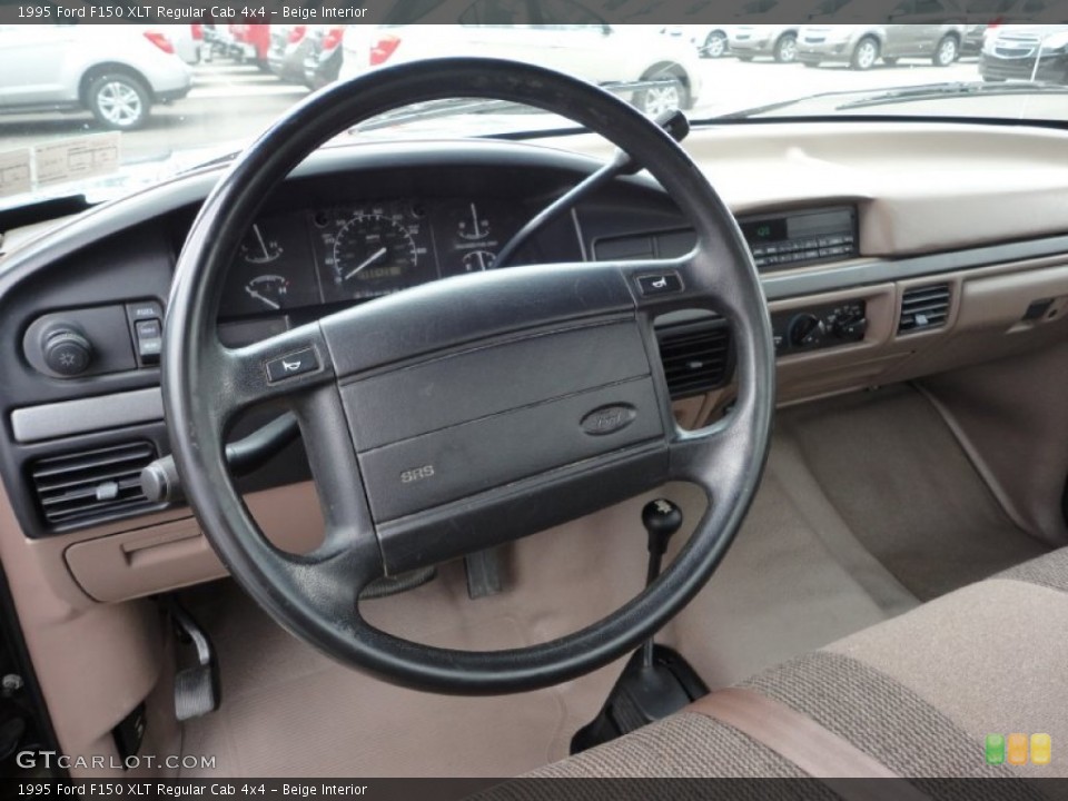 Beige Interior Photo for the 1995 Ford F150 XLT Regular Cab 4x4 #52138714
