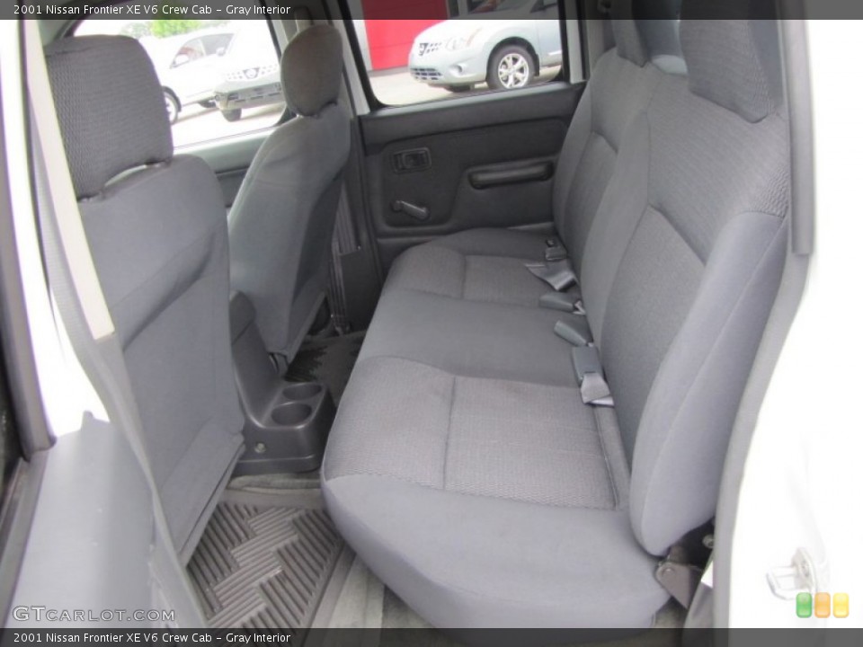 Gray Interior Photo for the 2001 Nissan Frontier XE V6 Crew Cab #52138954