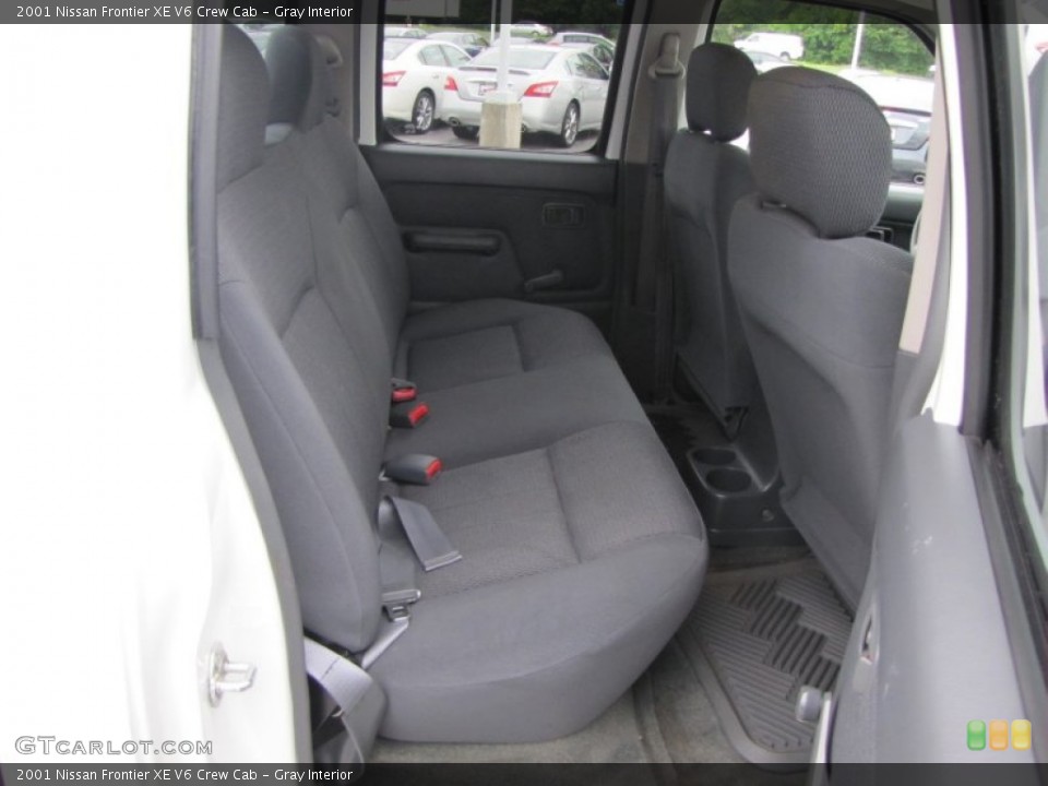 Gray Interior Photo for the 2001 Nissan Frontier XE V6 Crew Cab #52138984