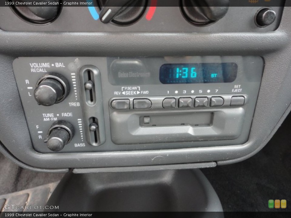 Graphite Interior Controls for the 1999 Chevrolet Cavalier Sedan #52141063