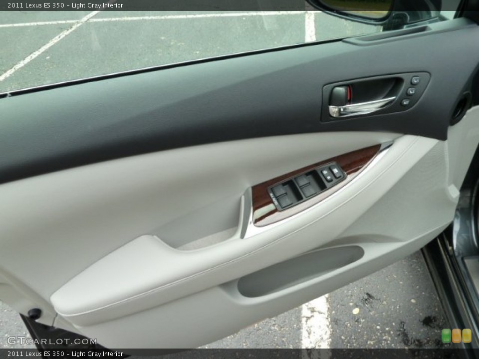 Light Gray Interior Door Panel for the 2011 Lexus ES 350 #52141627