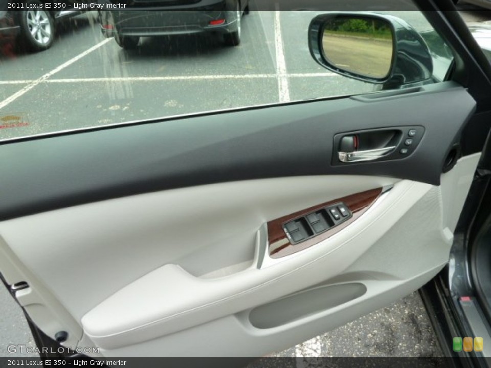 Light Gray Interior Door Panel for the 2011 Lexus ES 350 #52144330