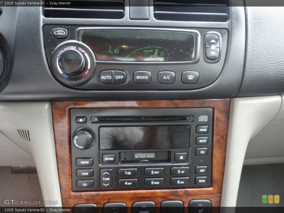 Gray Interior Controls for the 2005 Suzuki Verona EX #52145956