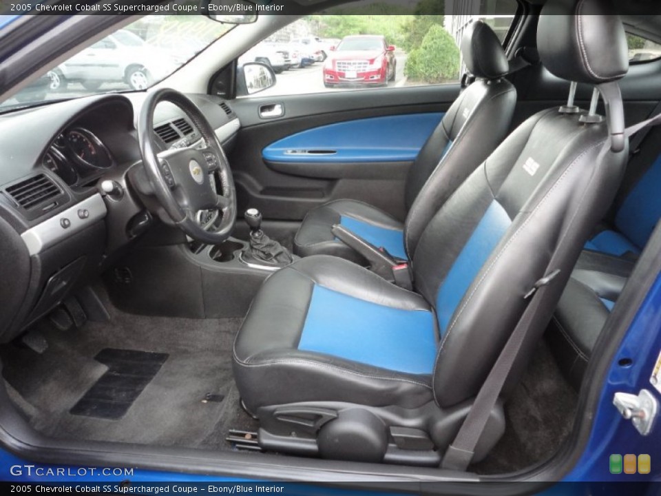 Ebony/Blue Interior Photo for the 2005 Chevrolet Cobalt SS Supercharged Coupe #52146244