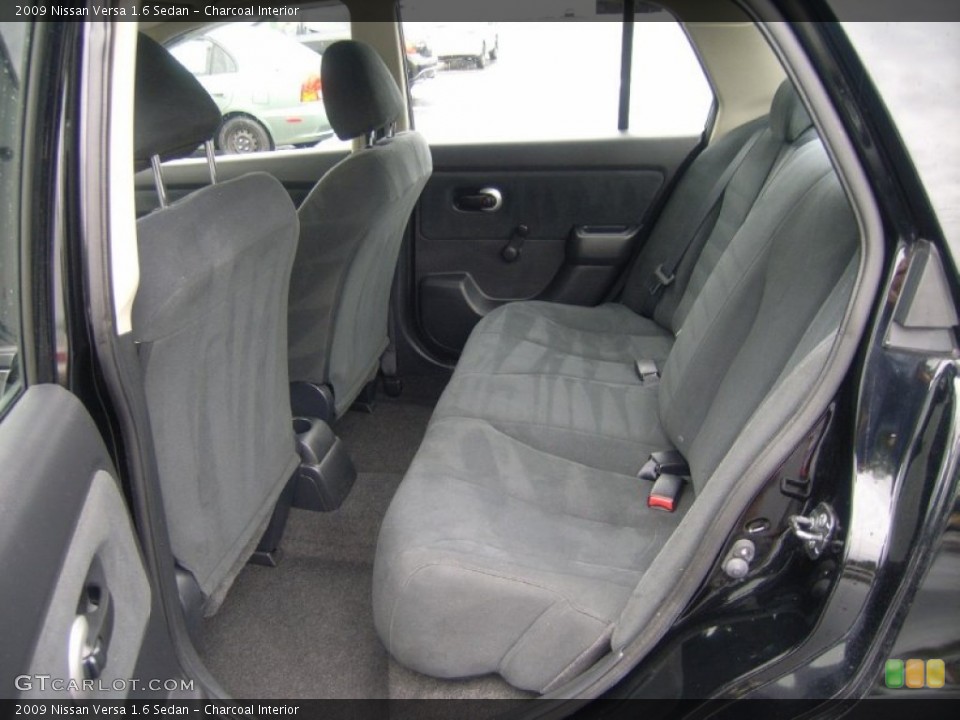 Charcoal Interior Photo for the 2009 Nissan Versa 1.6 Sedan #52146967