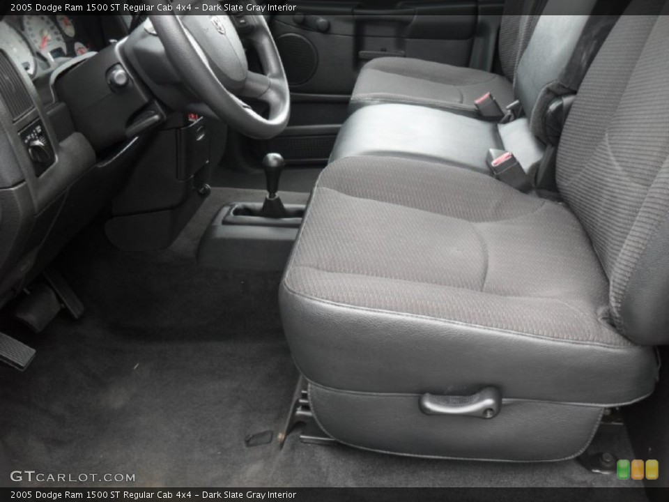 Dark Slate Gray Interior Photo for the 2005 Dodge Ram 1500 ST Regular Cab 4x4 #52147429