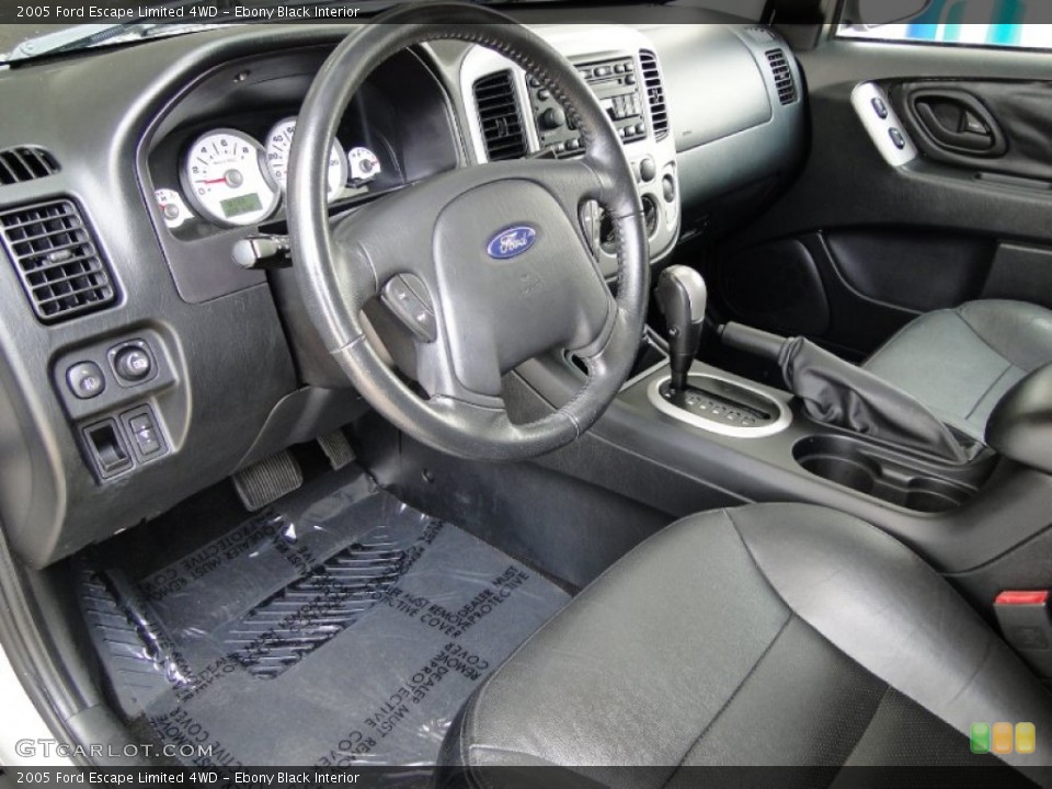 Ebony Black Interior Photo for the 2005 Ford Escape Limited 4WD #52148950