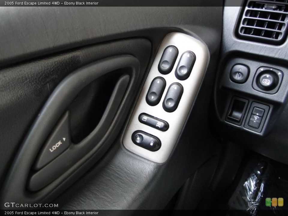 Ebony Black Interior Controls for the 2005 Ford Escape Limited 4WD #52148962