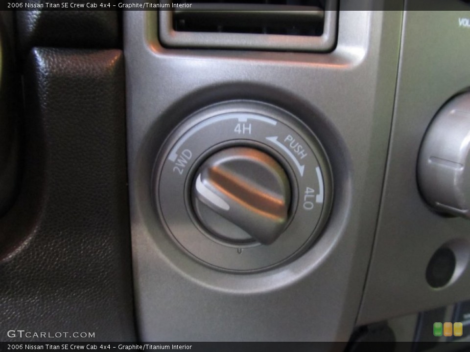 Graphite/Titanium Interior Controls for the 2006 Nissan Titan SE Crew Cab 4x4 #52151046