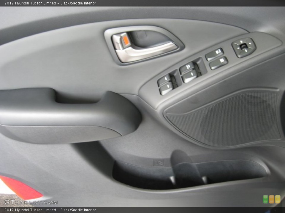 Black/Saddle Interior Door Panel for the 2012 Hyundai Tucson Limited #52156836