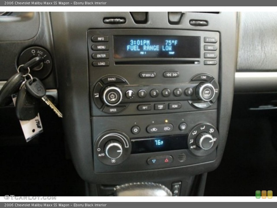 Ebony Black Interior Controls for the 2006 Chevrolet Malibu Maxx SS Wagon #52163024