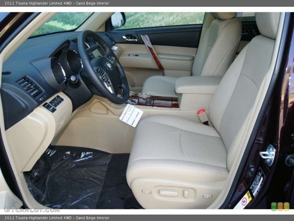 Sand Beige Interior Photo for the 2011 Toyota Highlander Limited 4WD #52167313