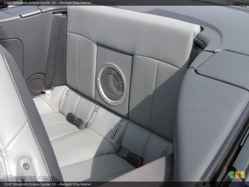 Medium Gray Interior Photo for the 2007 Mitsubishi Eclipse Spyder GS #52174615