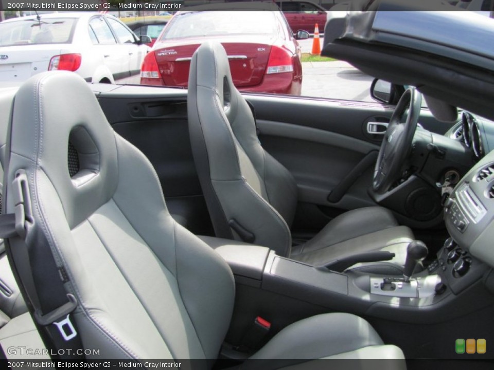 Medium Gray Interior Photo for the 2007 Mitsubishi Eclipse Spyder GS #52174678
