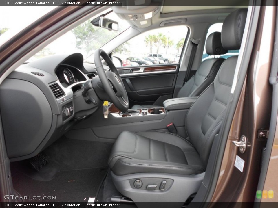 Saddle Brown Interior Photo for the 2012 Volkswagen Touareg TDI Lux 4XMotion #52175266