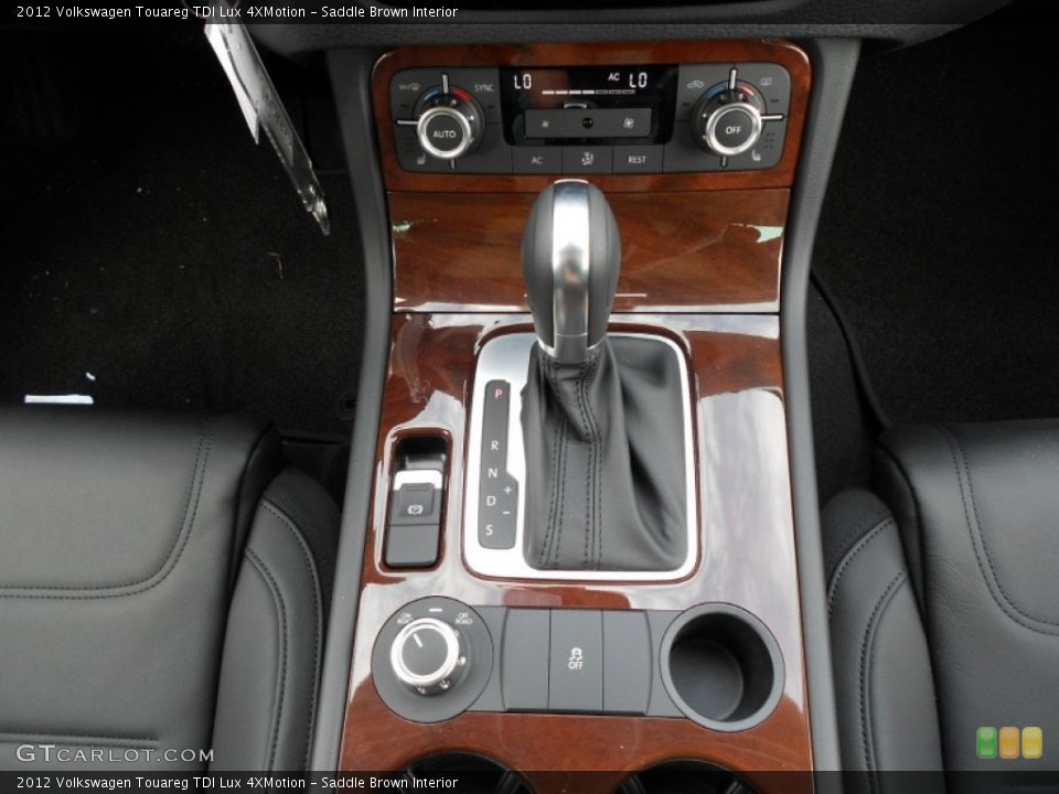 Saddle Brown Interior Transmission for the 2012 Volkswagen Touareg TDI Lux 4XMotion #52175368