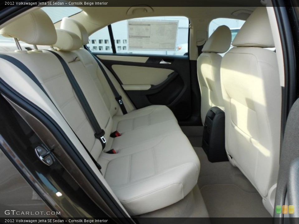 Cornsilk Beige Interior Photo for the 2012 Volkswagen Jetta SE Sedan #52177135