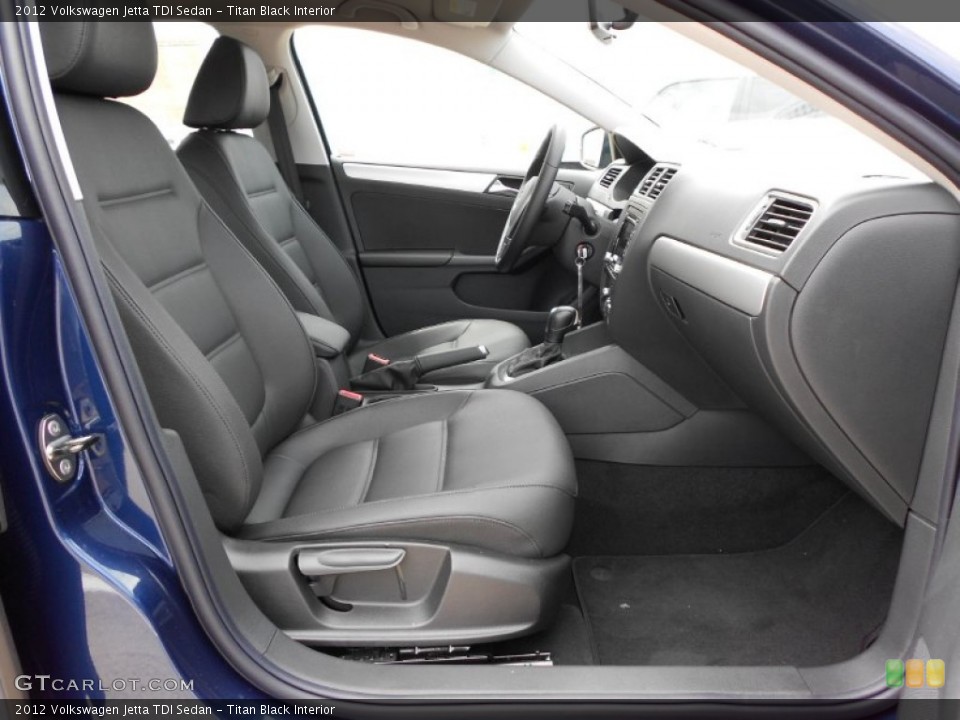 Titan Black Interior Photo for the 2012 Volkswagen Jetta TDI Sedan #52177489