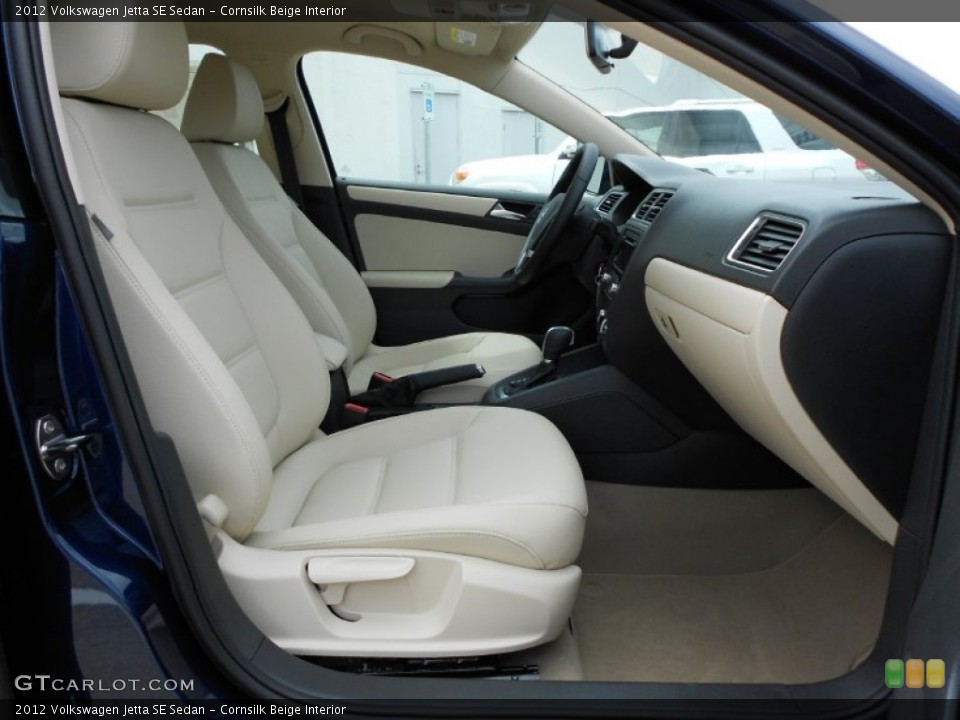 Cornsilk Beige Interior Photo for the 2012 Volkswagen Jetta SE Sedan #52177810
