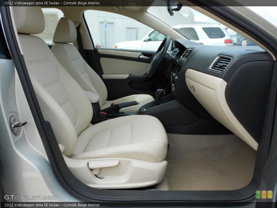 Cornsilk Beige Interior Photo for the 2012 Volkswagen Jetta SE Sedan #52178464