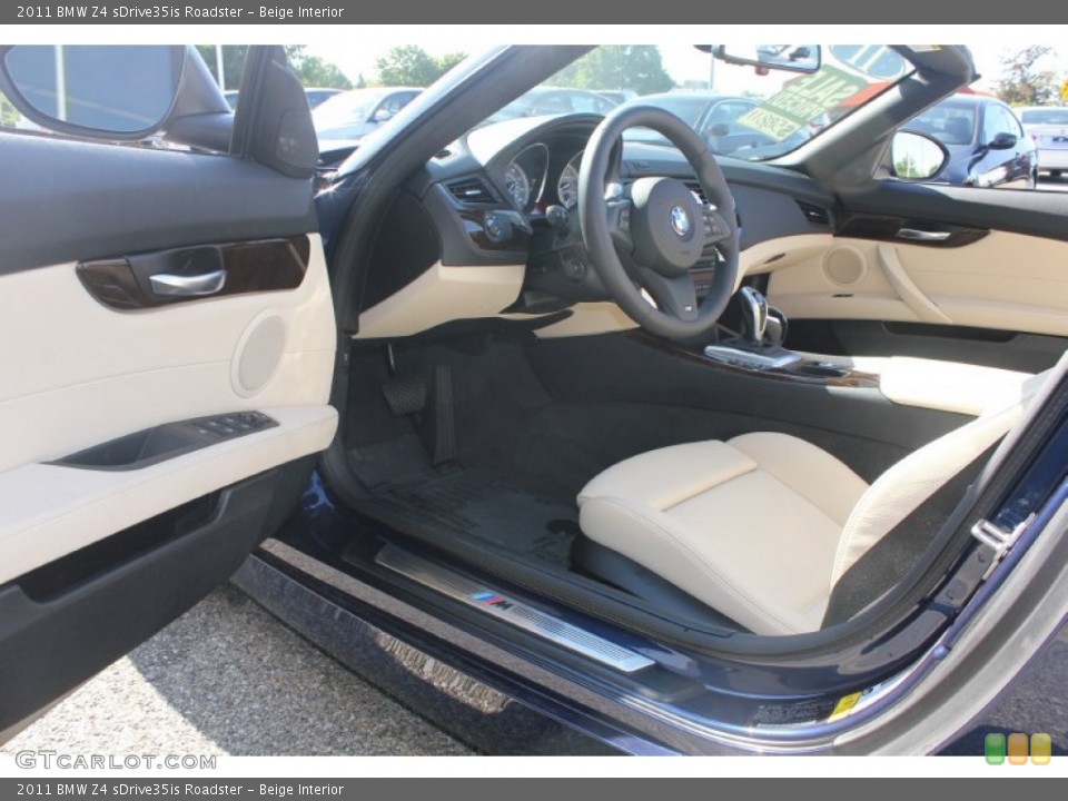 Beige Interior Photo for the 2011 BMW Z4 sDrive35is Roadster #52182877