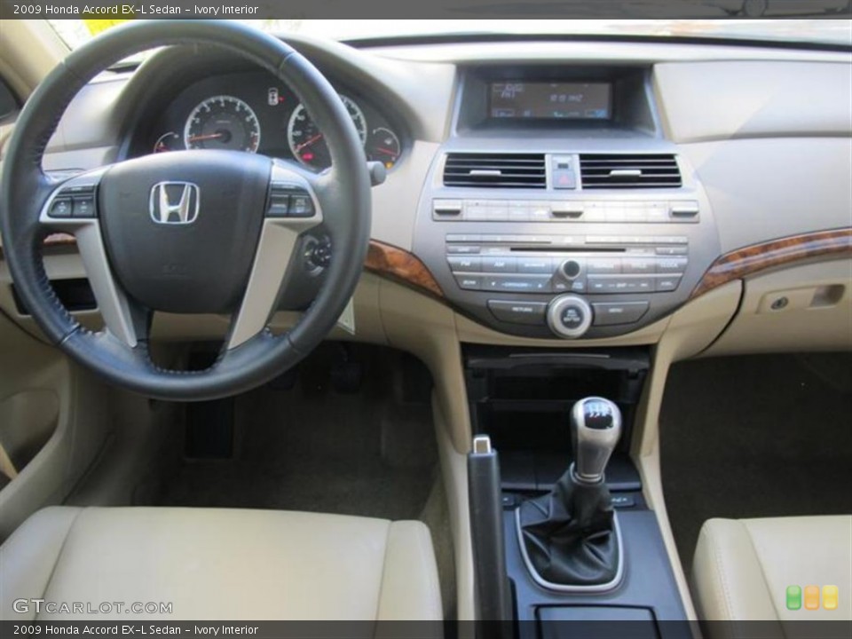 Ivory Interior Dashboard for the 2009 Honda Accord EX-L Sedan #52189648