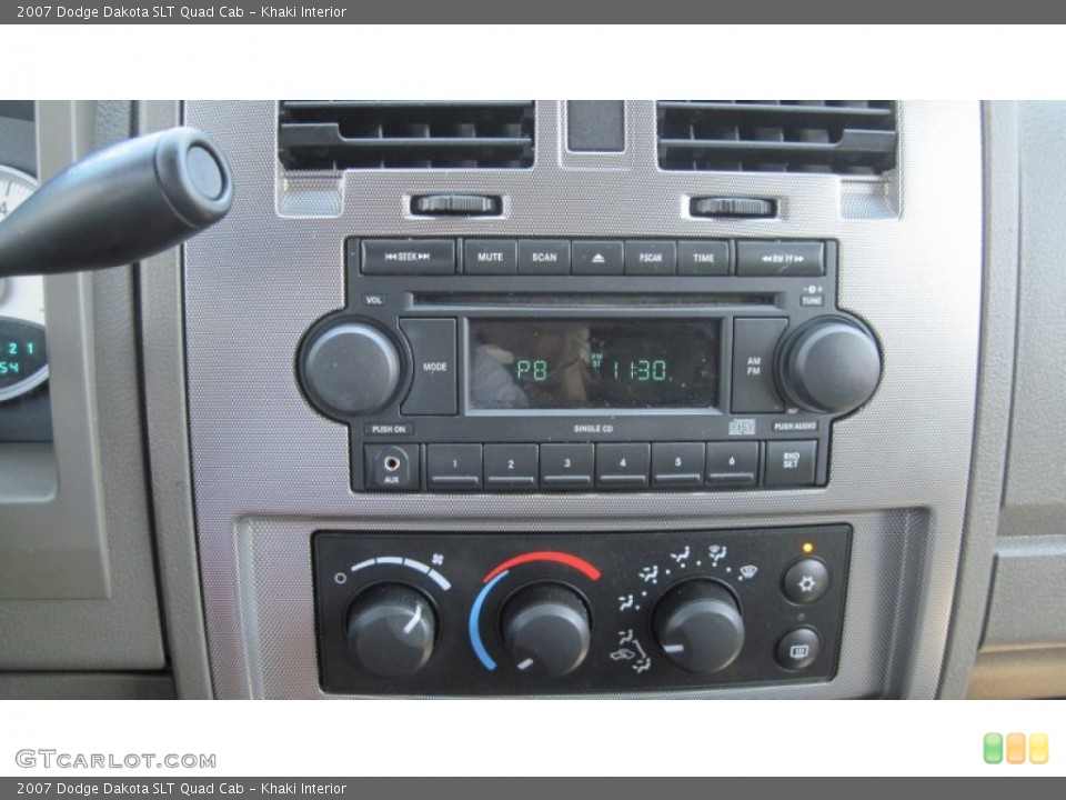 Khaki Interior Controls for the 2007 Dodge Dakota SLT Quad Cab #52192132