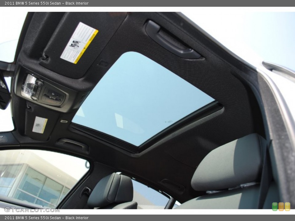 Black Interior Sunroof for the 2011 BMW 5 Series 550i Sedan #52193878
