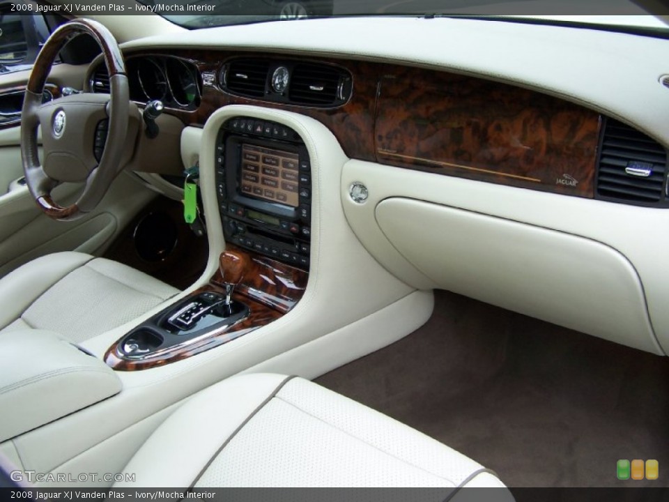 Ivory/Mocha Interior Dashboard for the 2008 Jaguar XJ Vanden Plas #52195762