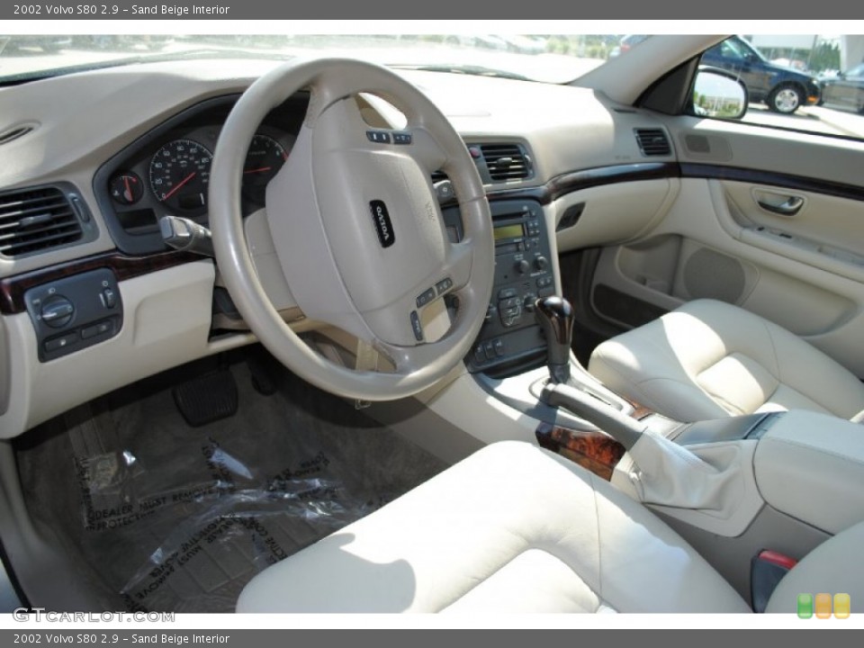 Sand Beige Interior Photo for the 2002 Volvo S80 2.9 #52196100