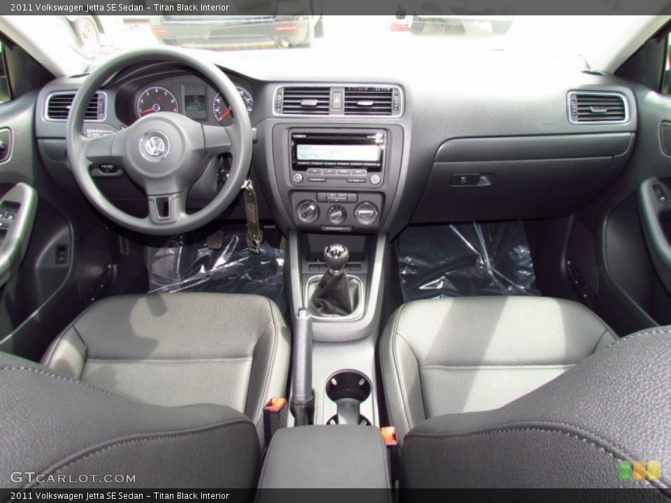 Titan Black Interior Dashboard for the 2011 Volkswagen Jetta SE Sedan #52197823