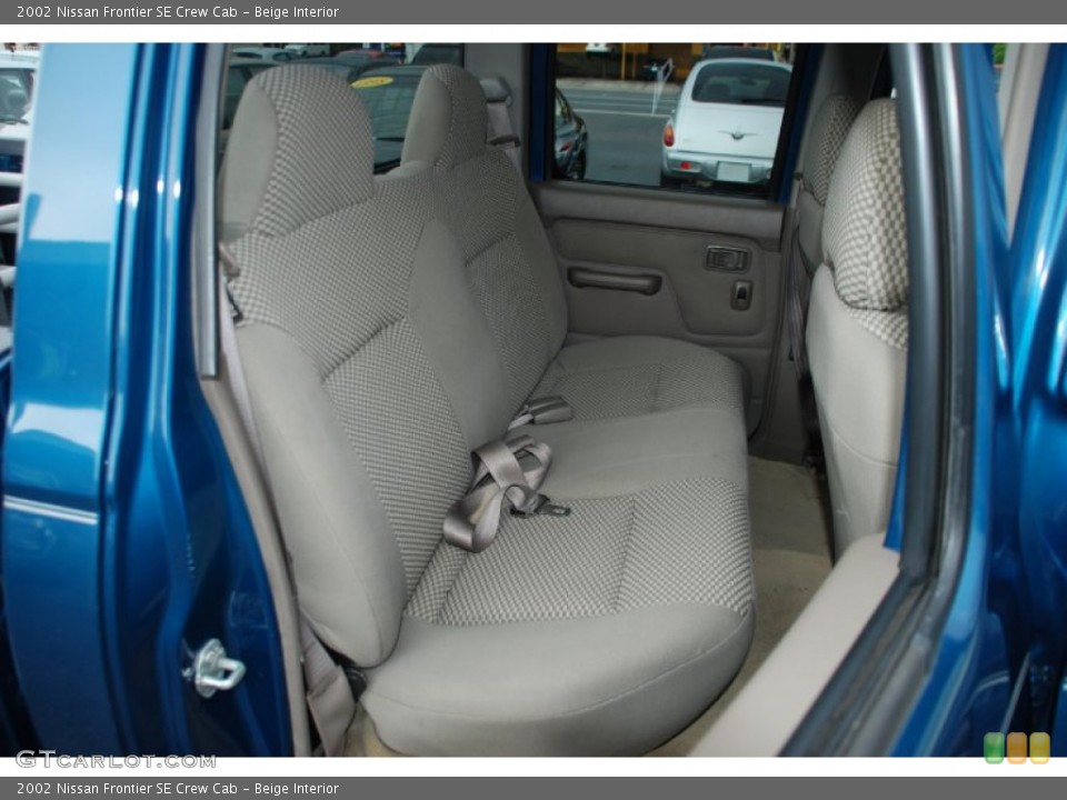 Beige Interior Photo for the 2002 Nissan Frontier SE Crew Cab #52198372