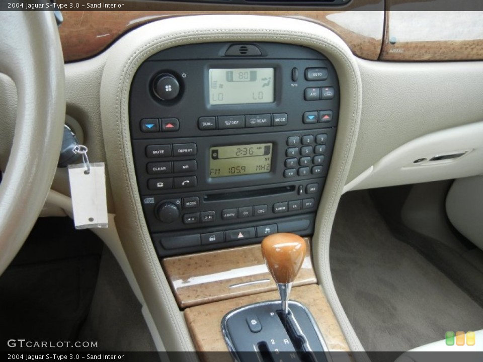 Sand Interior Controls for the 2004 Jaguar S-Type 3.0 #52201681