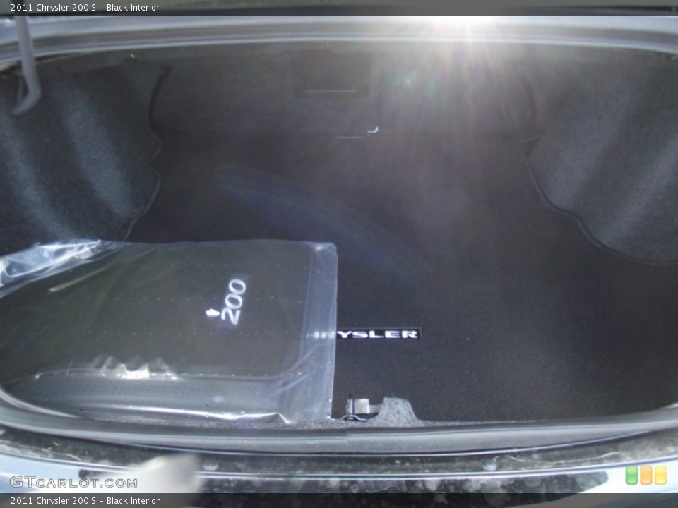 Black Interior Trunk for the 2011 Chrysler 200 S #52210318