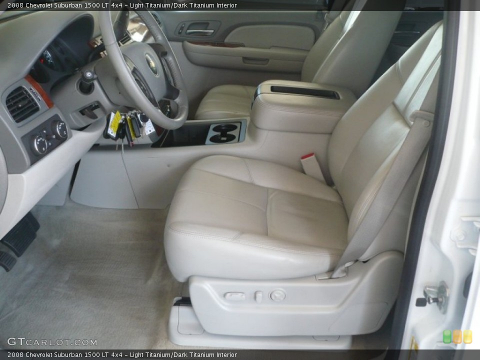 Light Titanium/Dark Titanium Interior Photo for the 2008 Chevrolet Suburban 1500 LT 4x4 #52214551