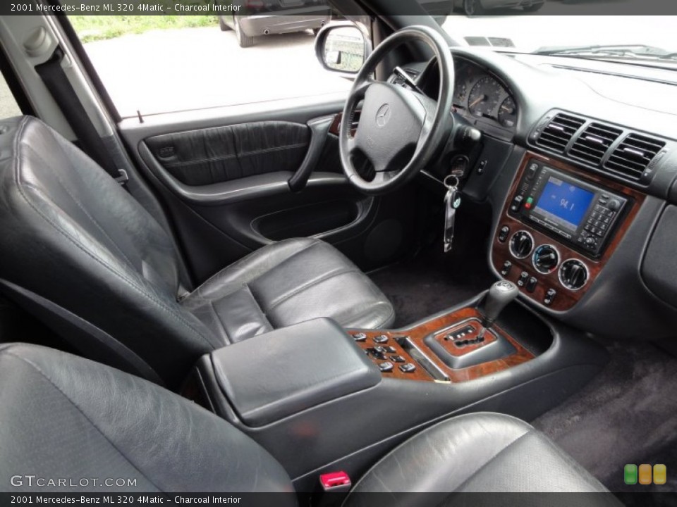 Charcoal Interior Photo for the 2001 Mercedes-Benz ML 320 4Matic #52216834
